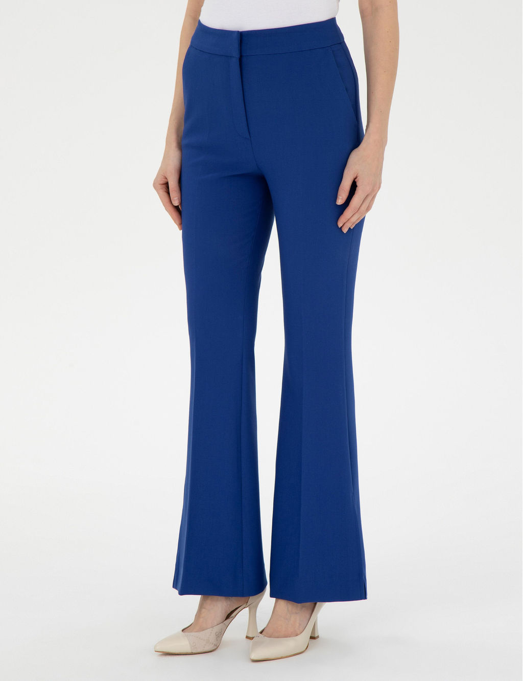 Saks Flare Fit Kuma_ Pantolon