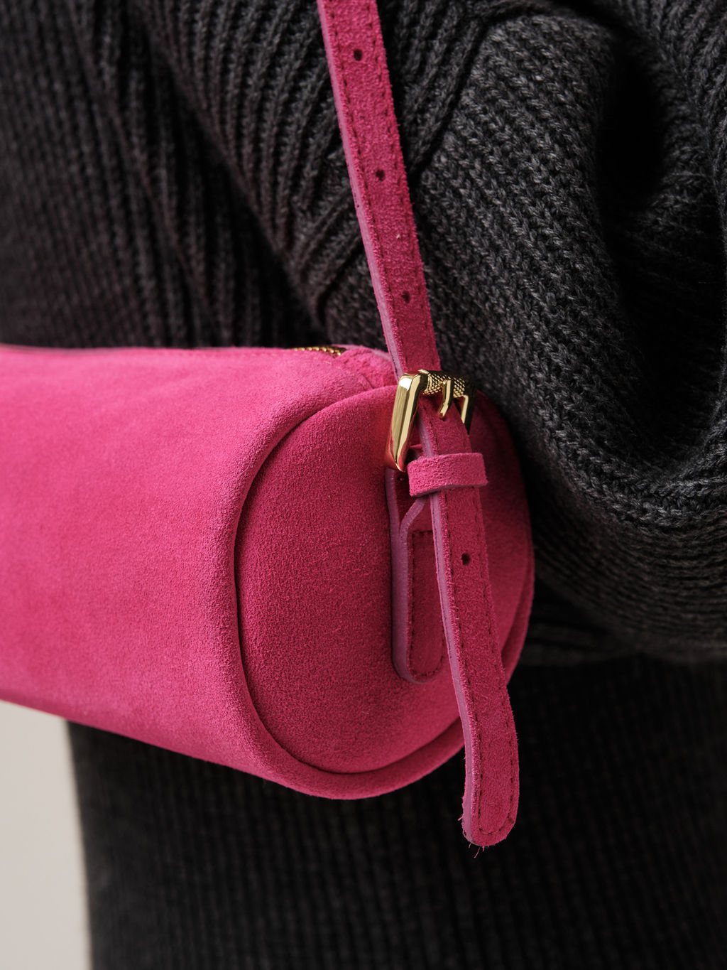Замшевая сумка Tube DBR 31343 розовый тюльпан фото 10
