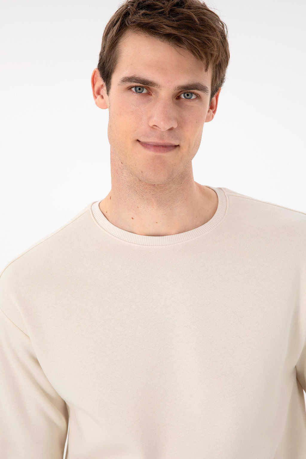 Мужской кремовый свитшот Неожиданная скидка в корзине - U.s. polo assn фото 2