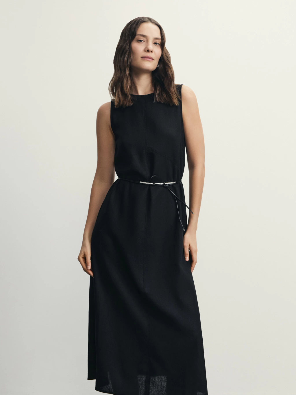 Платье миди изо льна / Zarina  фото 2