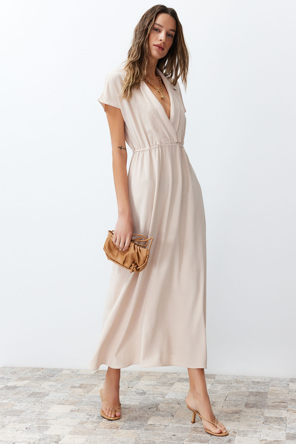 TRENDYOLMILLA Siyah A Kesim Kruvaze Yaka Aerobin Midi Dokuma Elbise TWOSS24EL00599  фото 10