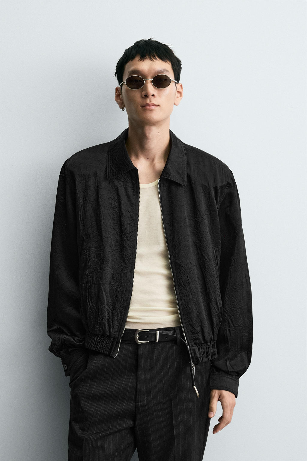 SHOULDER PAD BOMBER JACKET - Zara фото 2