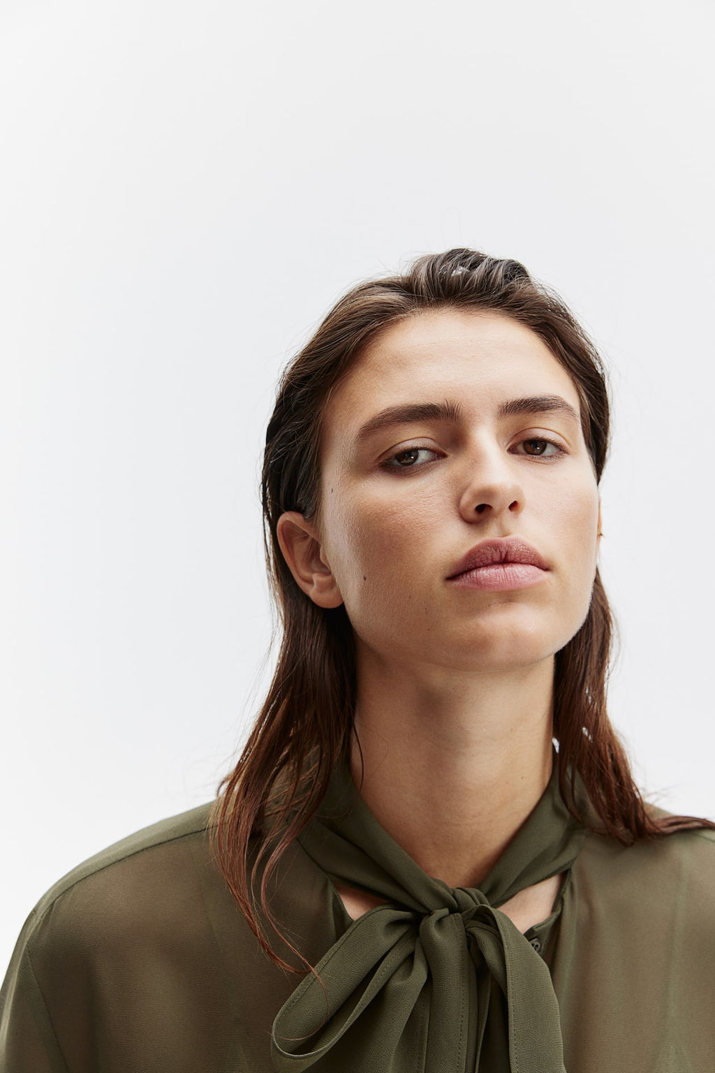 Blusa de gasa con lazada - H&m фото 3
