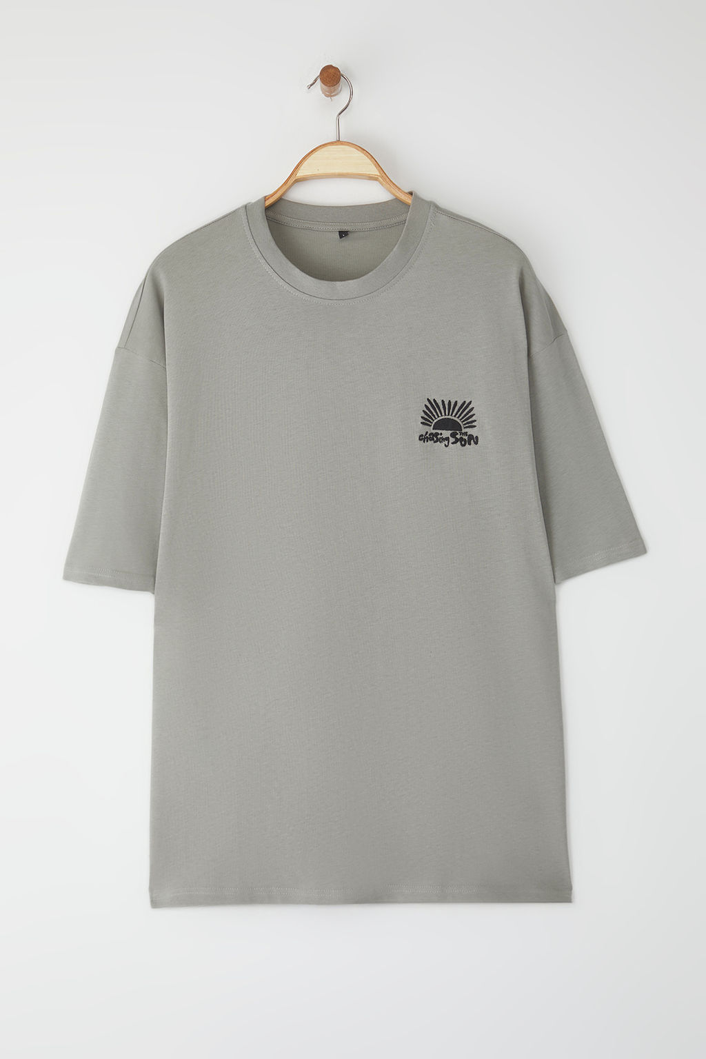 TRENDYOL MAN Antrasit Unisex Oversize/Genis Kesim Bask?l? %100 Pamuk T-Shirt TMNSS25TS00031 - Trendyolmilla фото 7