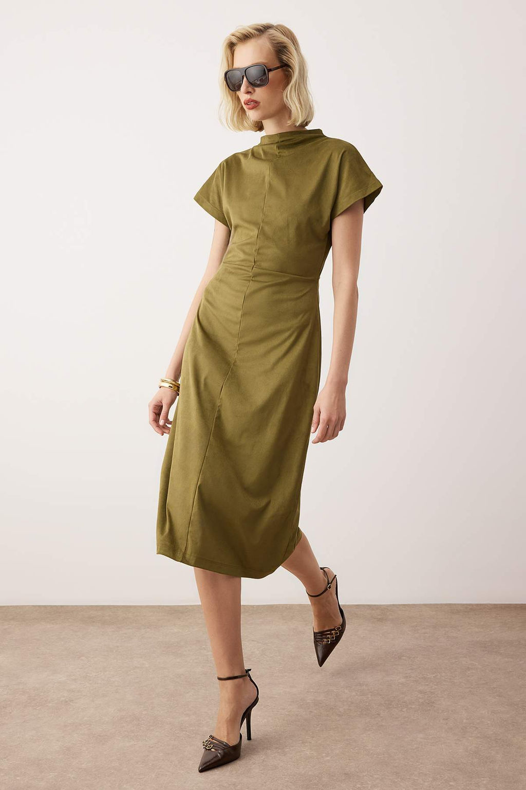 Haki Duz Buzgulu Midi A Line/Can Kesim Suet Orme Elbise TWOAW26EL00297 - Trendyolmilla фото 2