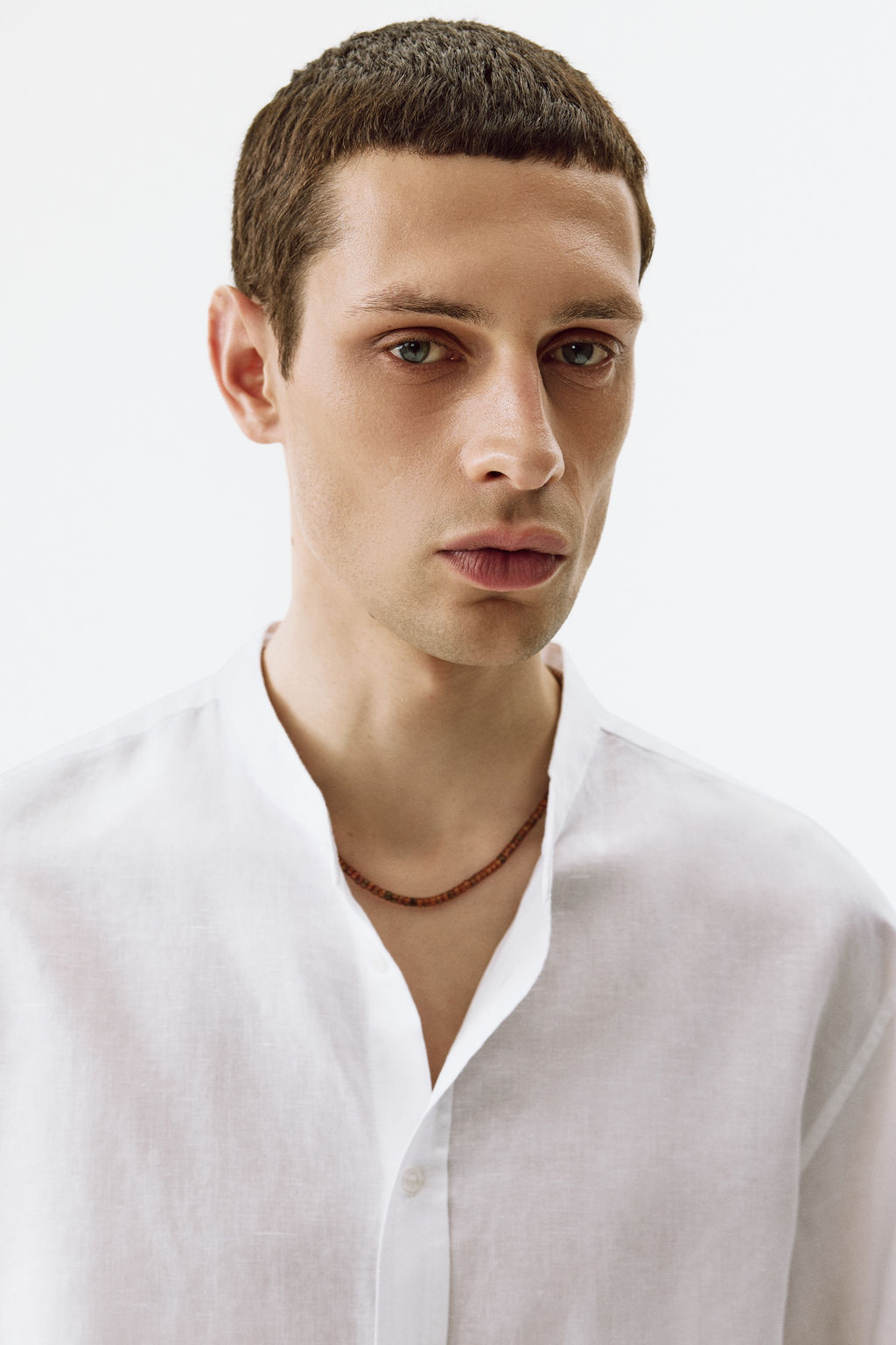 Camisa en mezcla de lino Relaxed Fit - H&m фото 7