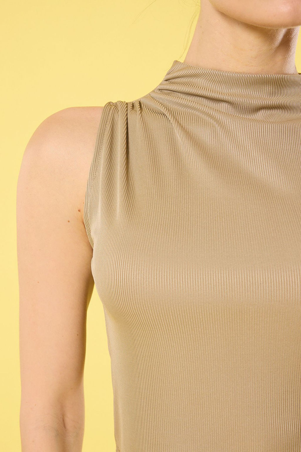 Siyah Buzgu Detayl? Regular/Normal Kal?p Crop Orme Bluz TWOSS25BZ00262 - Trendyolmilla фото 11