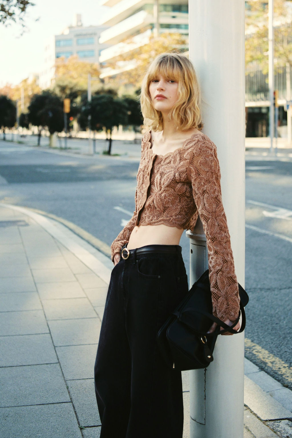 Top cropped efecto crochet - H&m фото 4