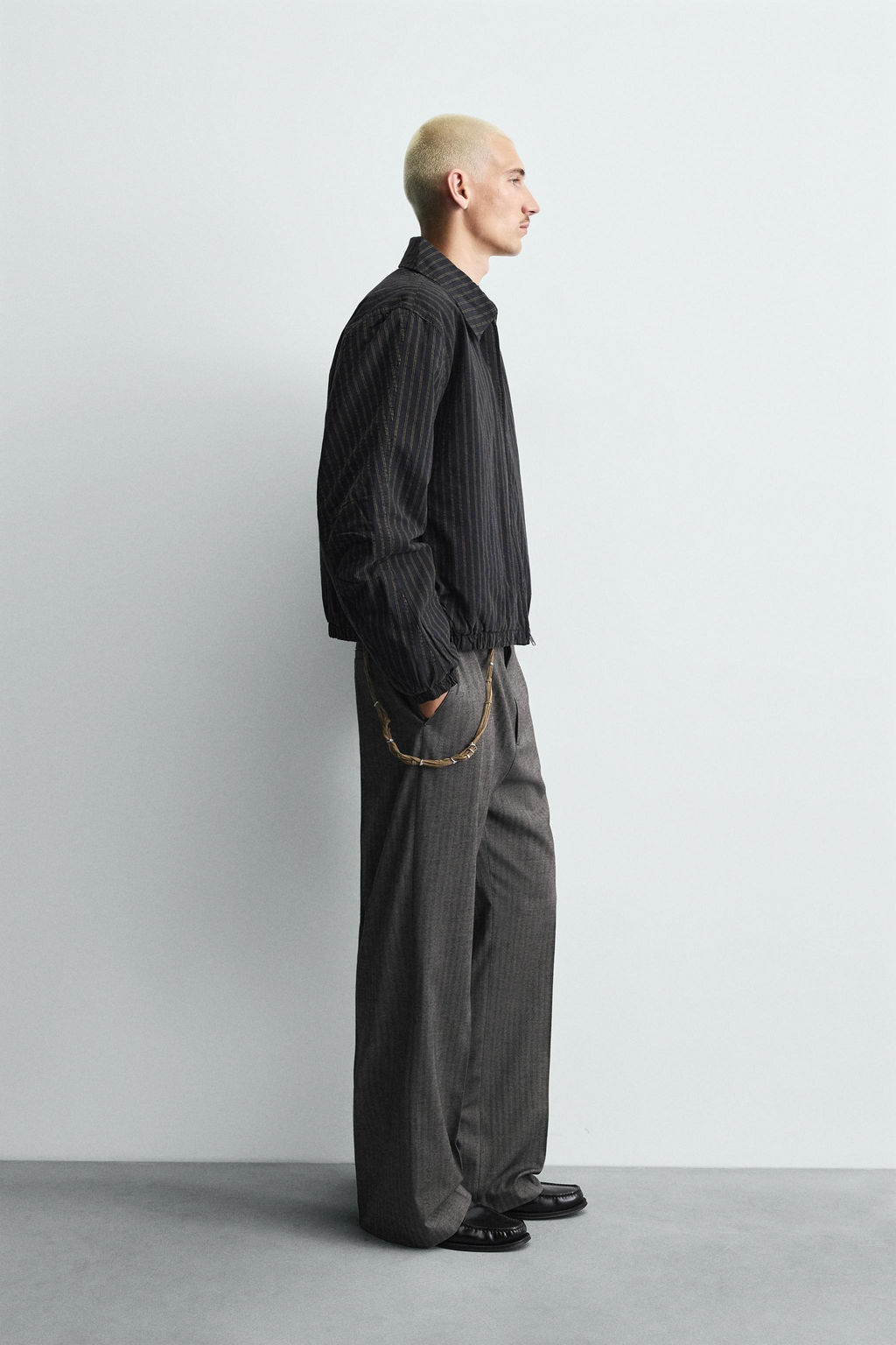 STRIPED CROPPED FIT JACKET - Zara фото 4