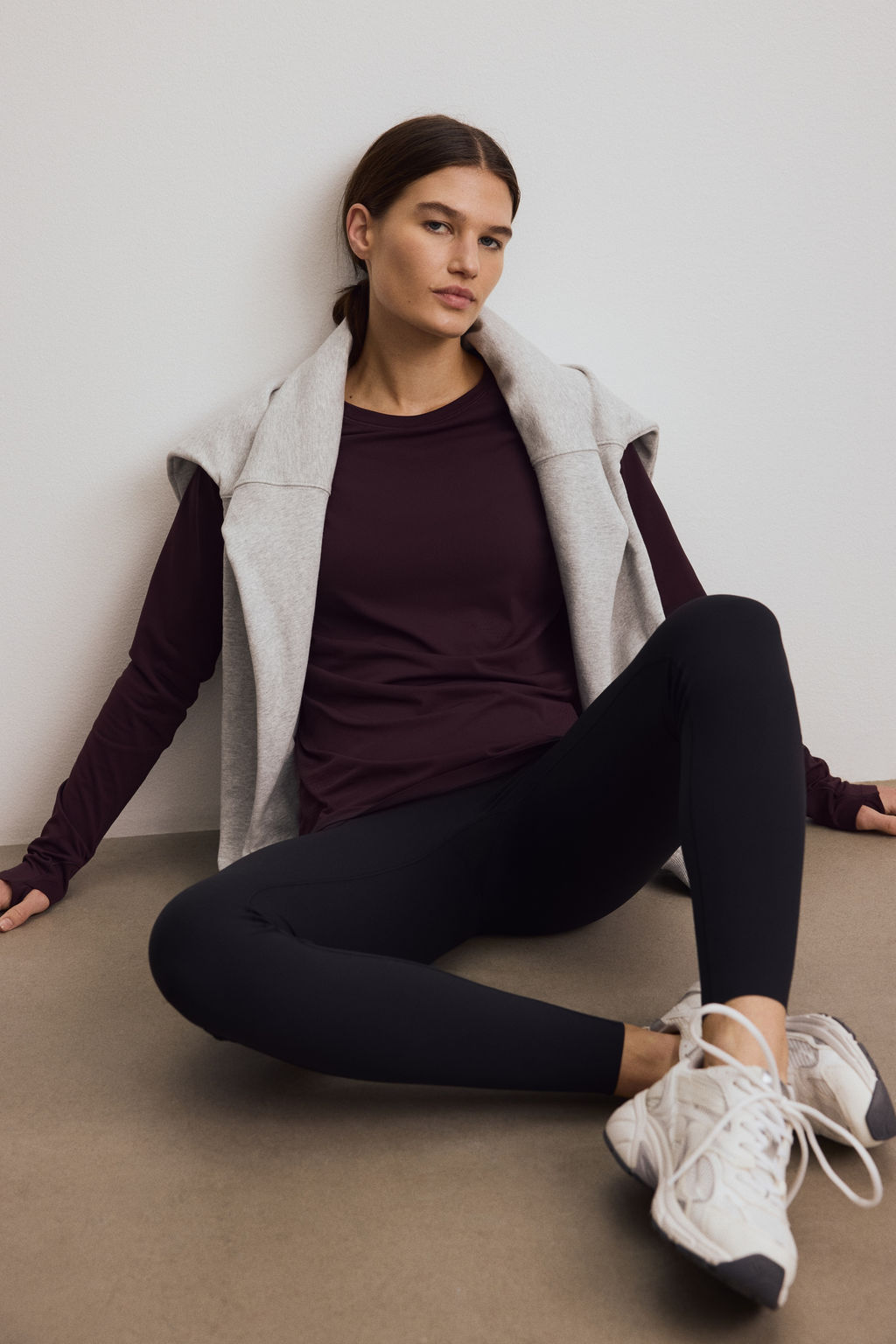 Camiseta de deporte seamless con DryMove - H&m фото 5