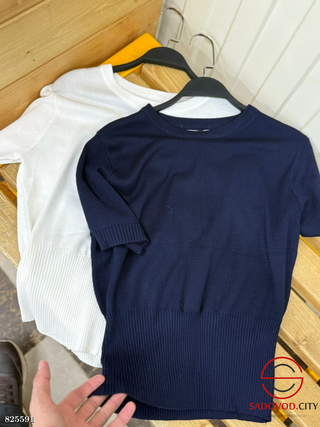 Футболка женская однотонная