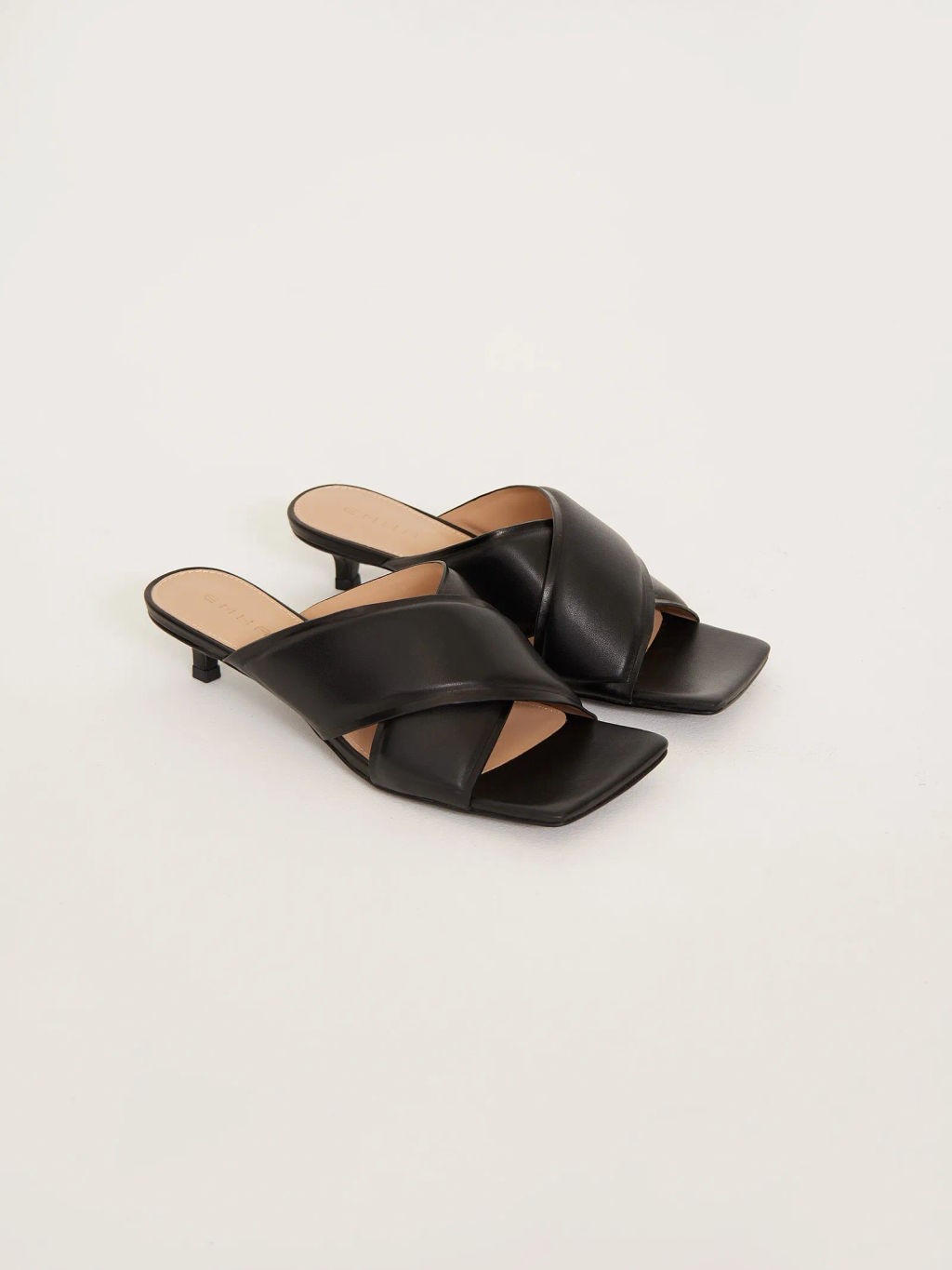 Мюли на каблуке из натуральной кожи - Emka фото 4