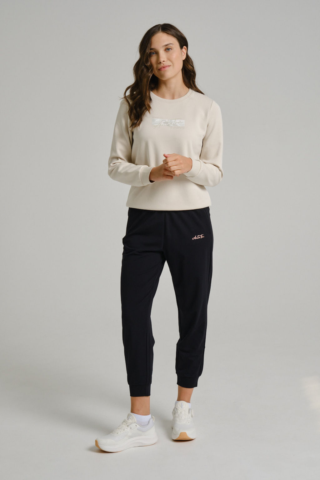 Свитшот Бежевый TRN Sweatshirt - Anta фото 2