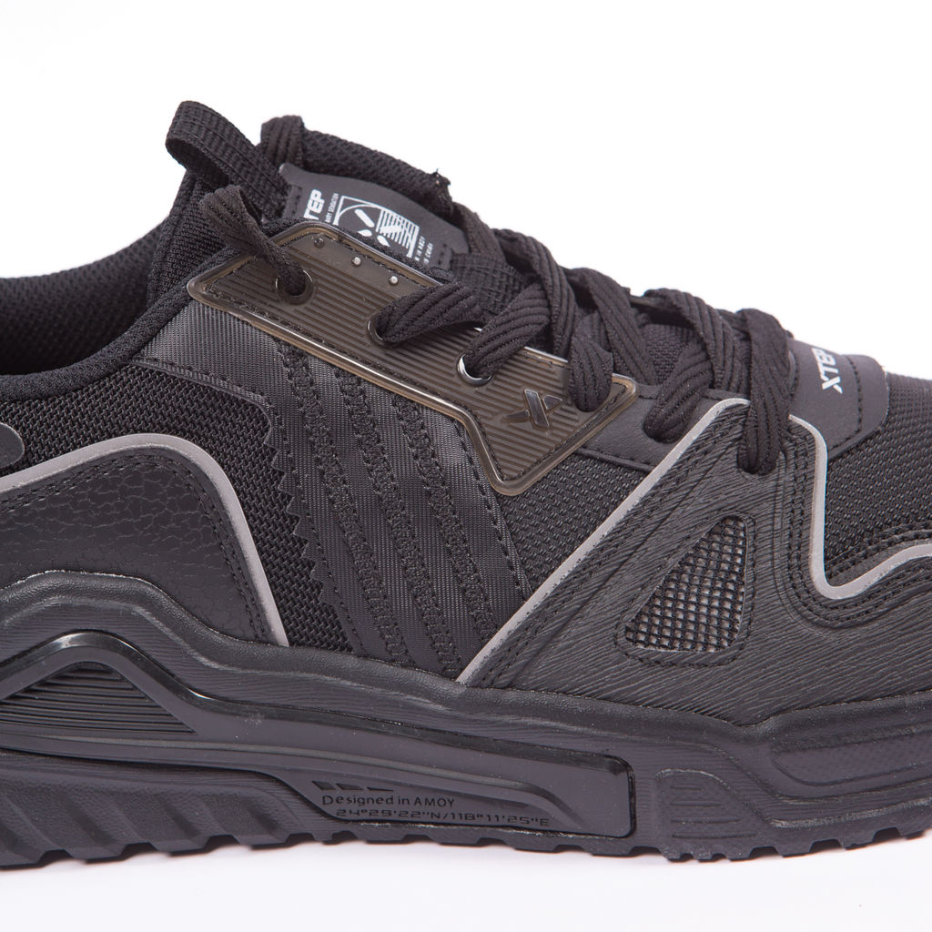 Кроссовки мужские