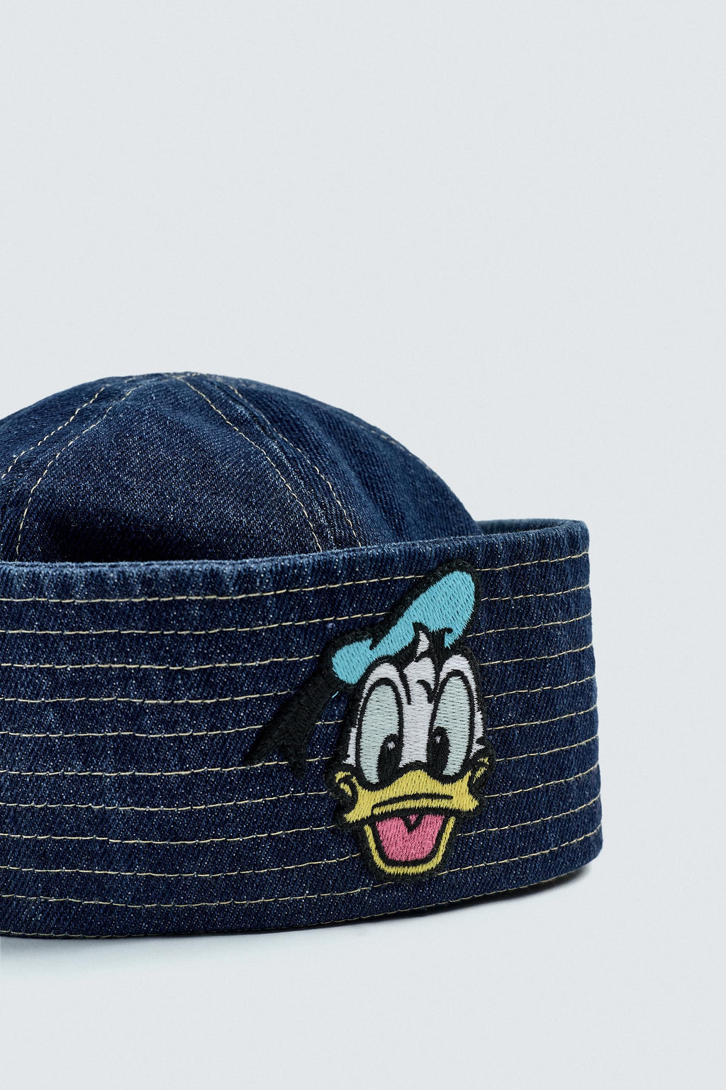 DONALD DUCK PATCH DENIM HAT HARRY LAMBERT FOR ZARA X DISNEY  фото 3