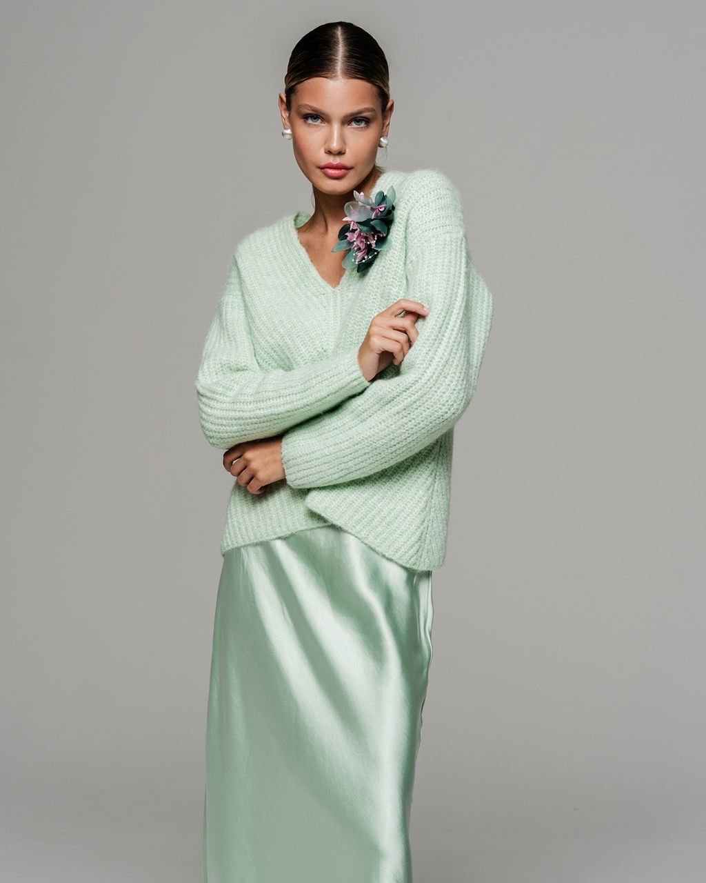 Объемная брошь из органзы - Sahar art lab фото 3