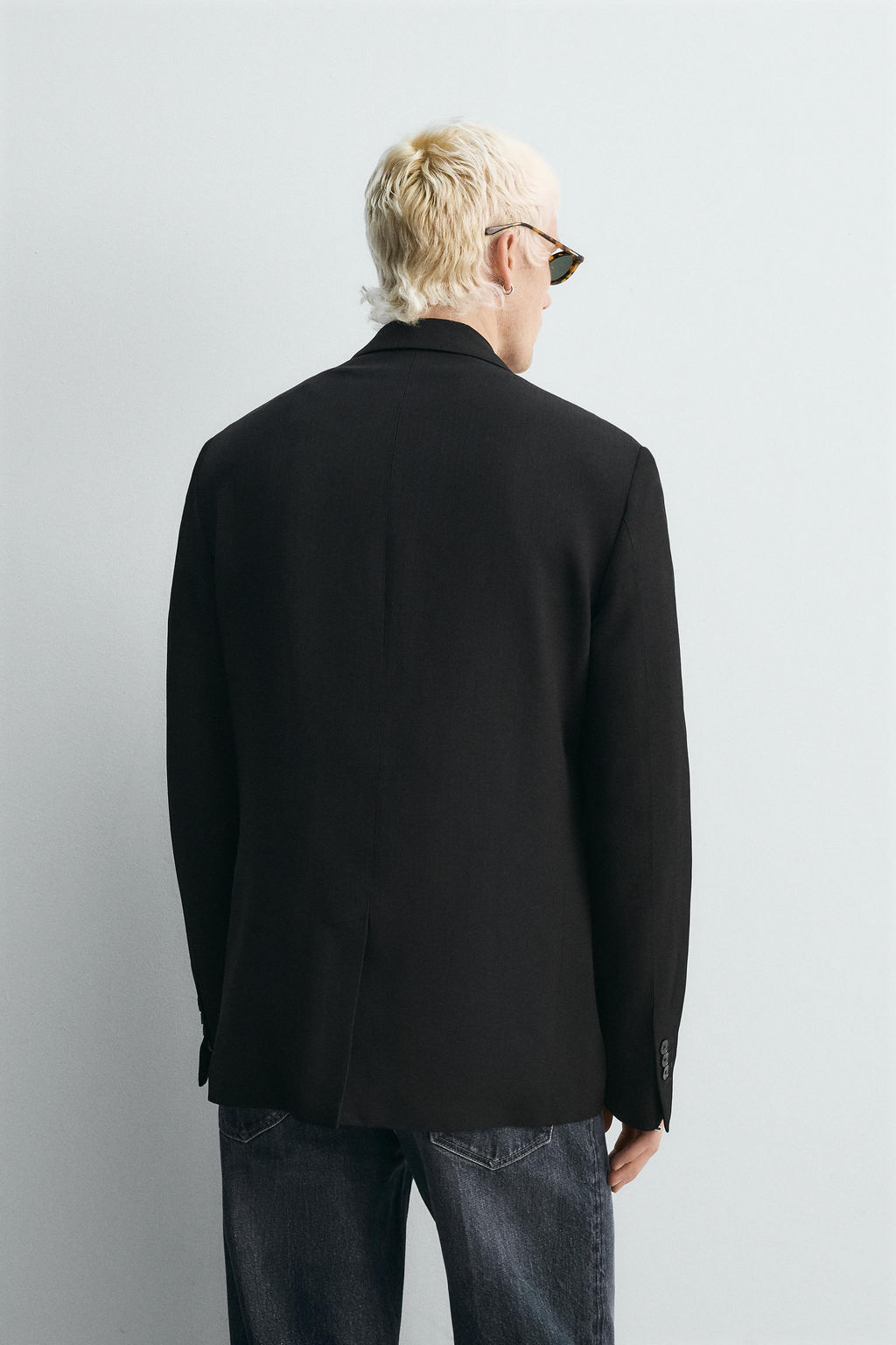 LIMITED EDITION SUIT BLAZER