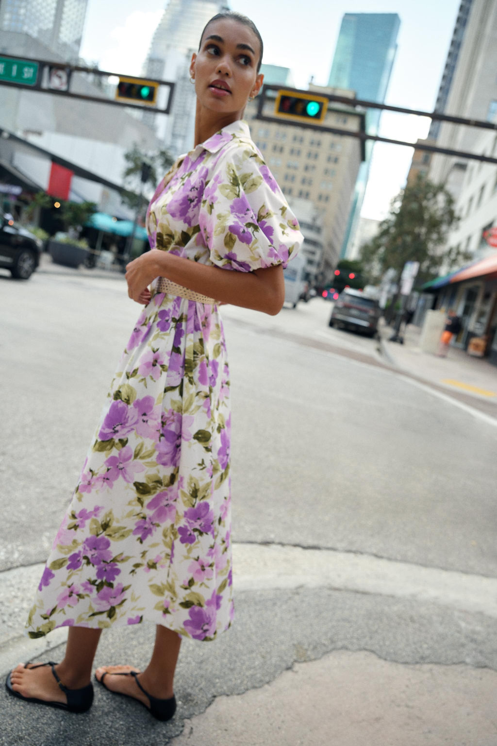 FLORAL PRINT BELTED MIDI DRESS - Zara фото 7