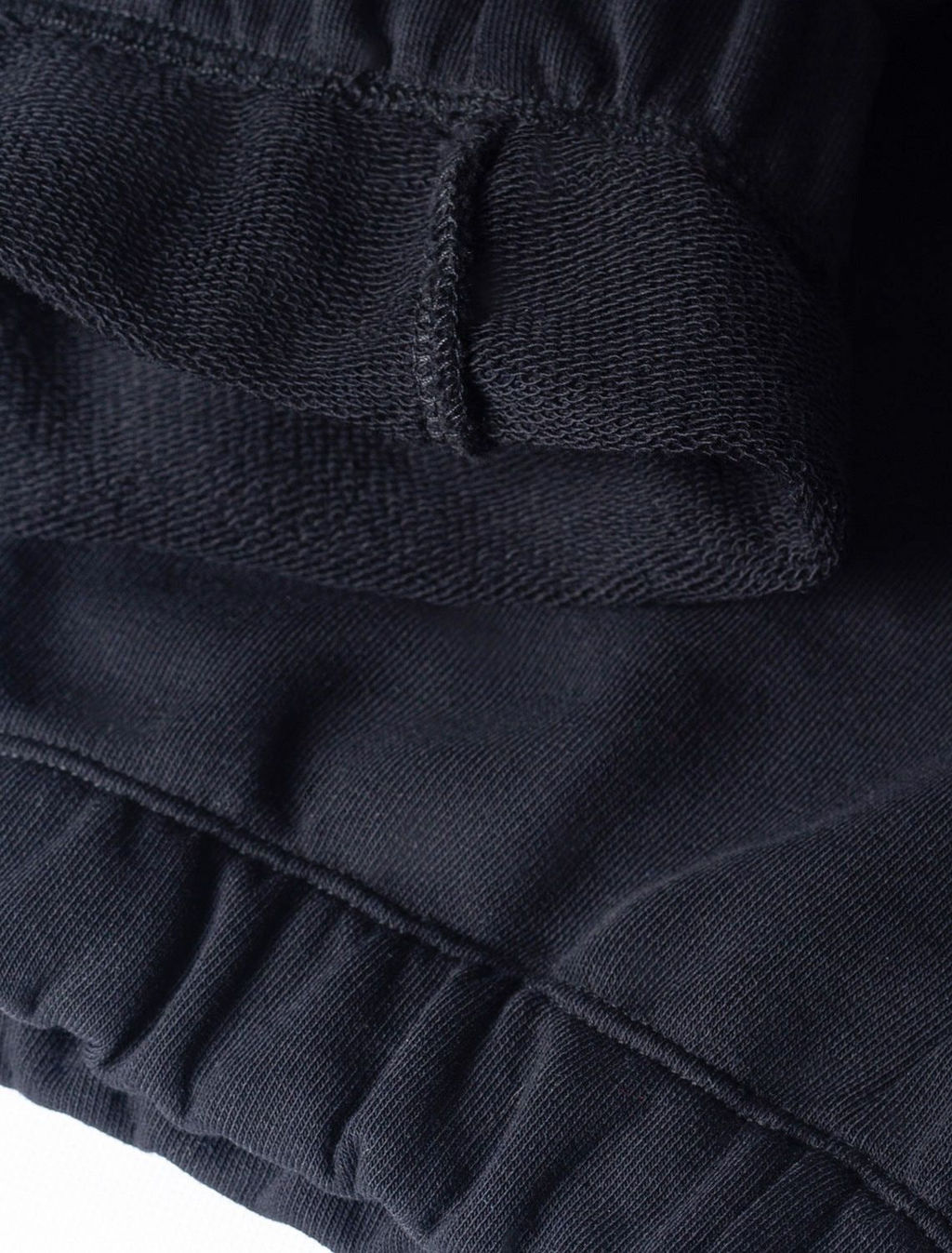 D44.079 Брюки женские черный