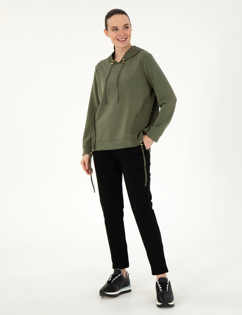Haki Comfort Fit Modal Kuma_ Sweatshirt