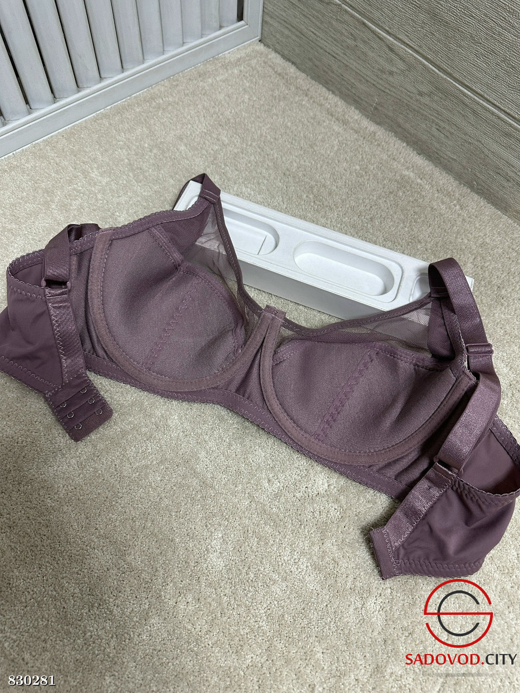 Бюстгальтер с мягкой чашечкой на косточках