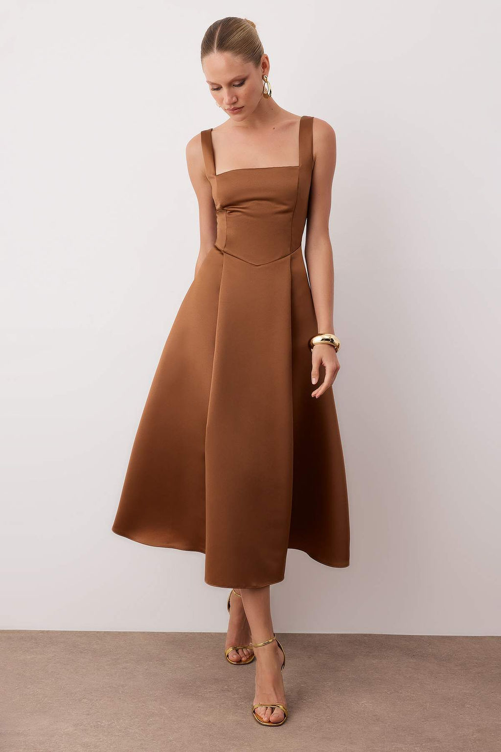 Kahverengi A-Kesim Saten Dokuma S?k Abiye Gece Mezuniyet Elbisesi TPRAW25EL00040