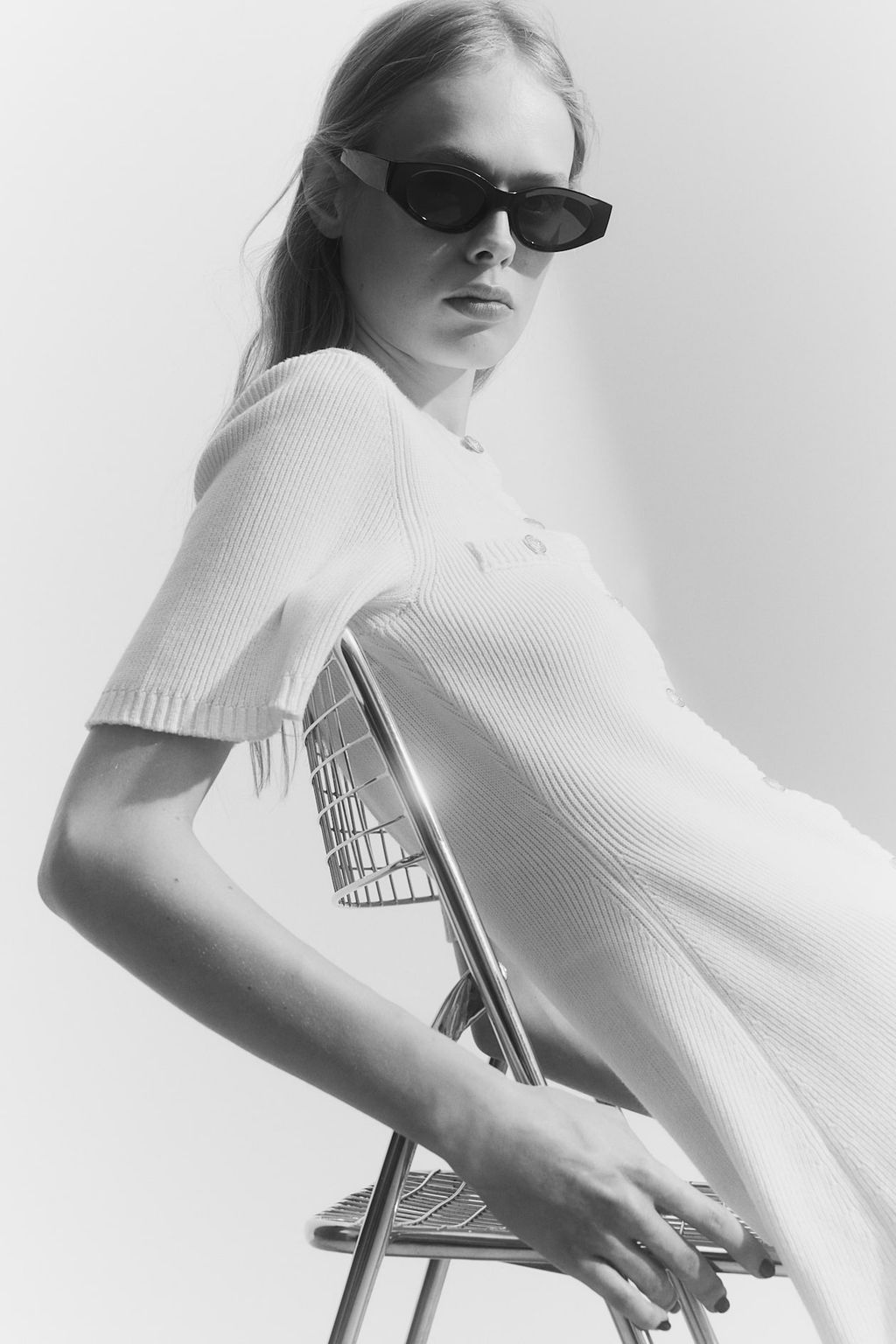 Vestido en punto de canale con botonadura frontal - H&m фото 3