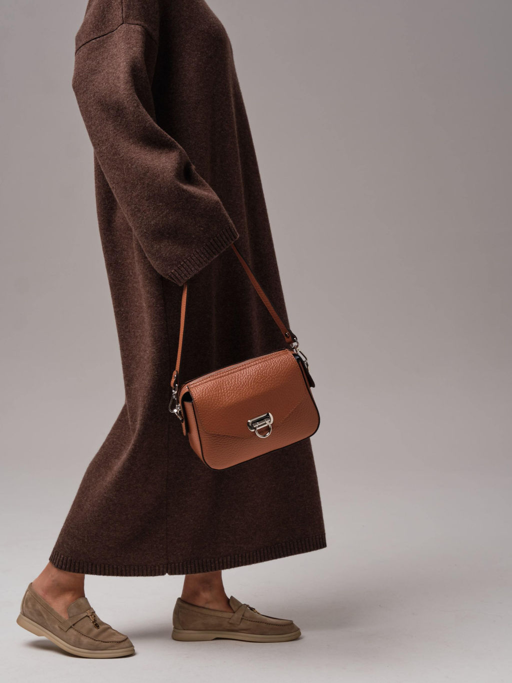 Женская сумка кросс-боди Azaro 3684 коричневый камень соло