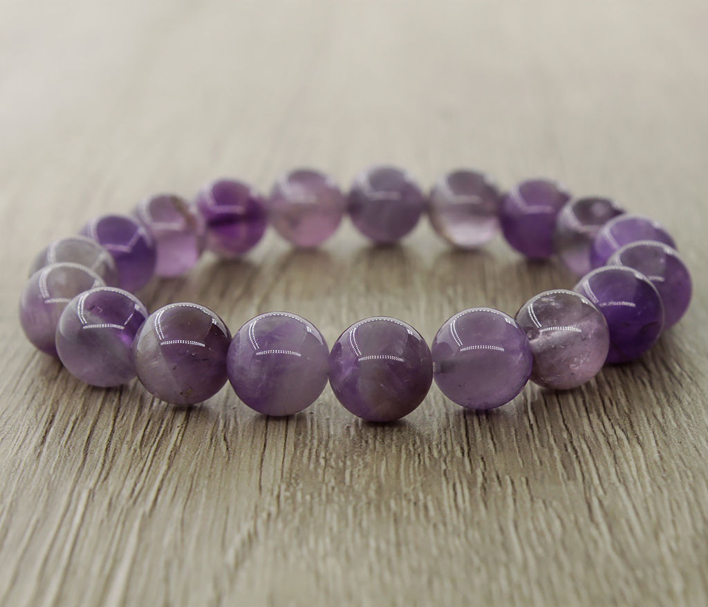 Браслет "Классика" 10мм аметист светлый (Бразилия), длина 17см
