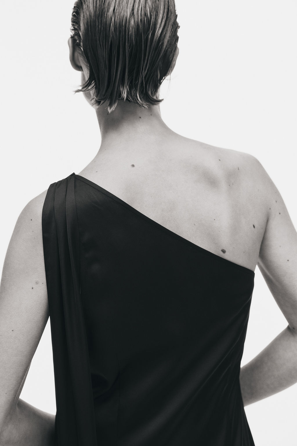 Vestido de sat?n con fular - H&m фото 5