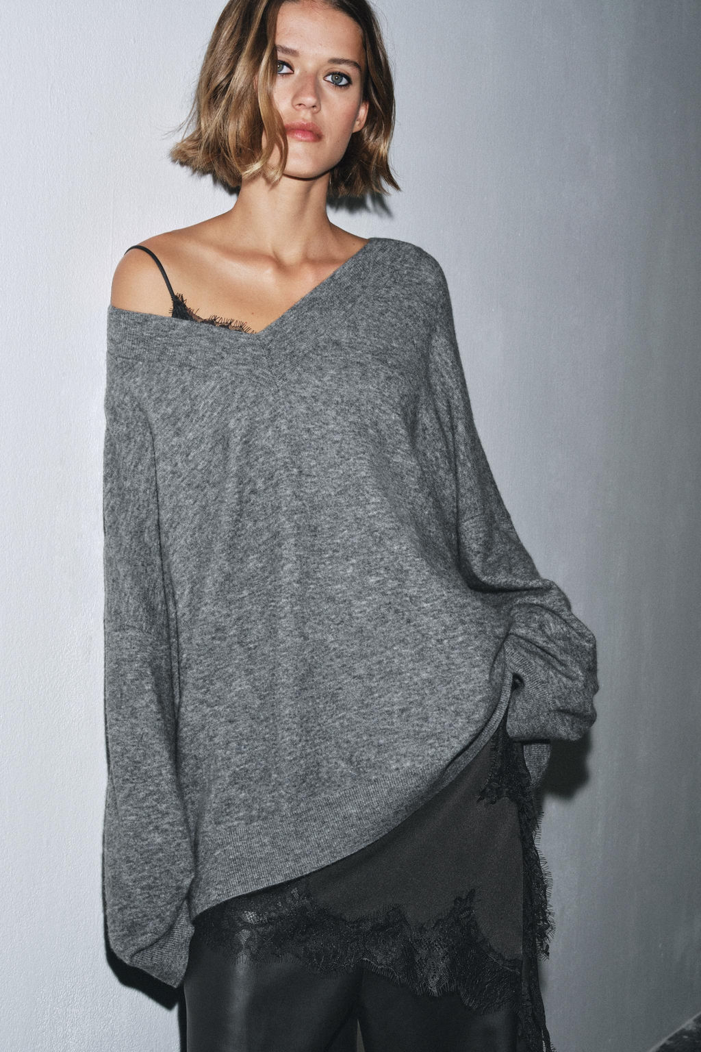 OVERSIZED WOOL SWEATER - Zara фото 5