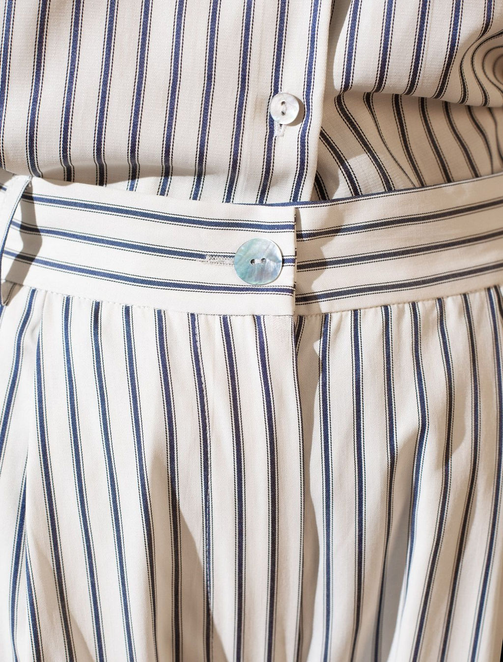 Брюки палаццо в полоску из легкого хлопкового поплина - Vilatte фото 2