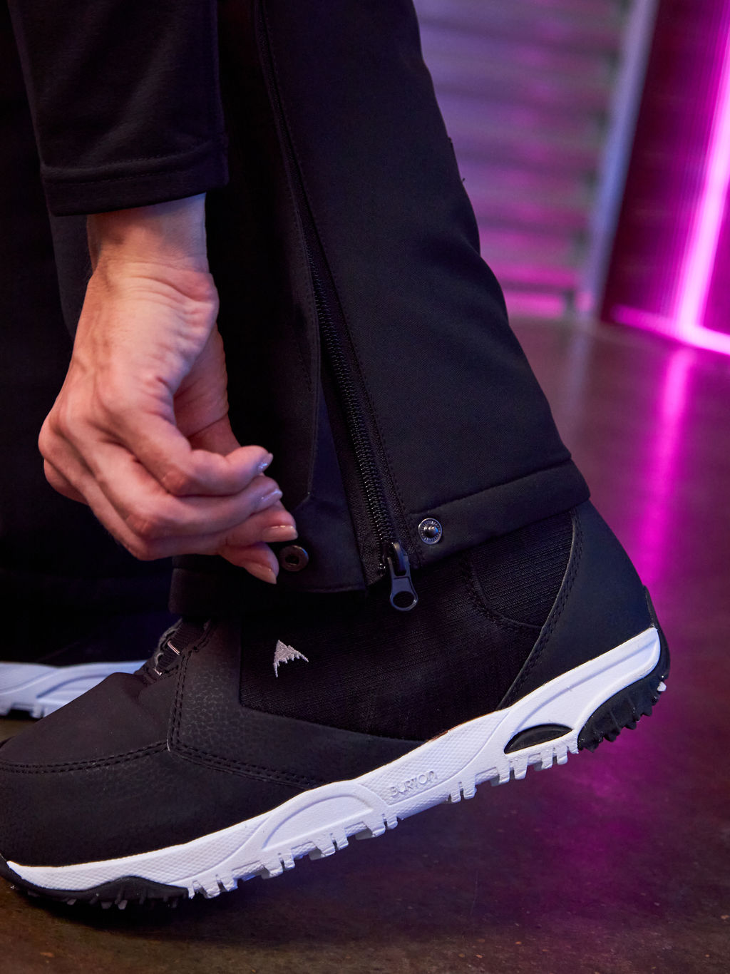 Женские мембранные сноубордические / горнолыжные брюки Azimuth Снежное Созвездие 124/9415_10 Черный  фото 23