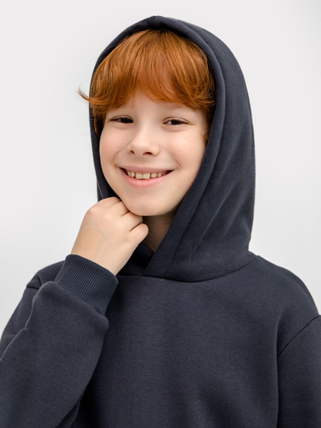 Комплект для мальчиков (худи, брюки) в сером цвете - Mark formelle фото 4