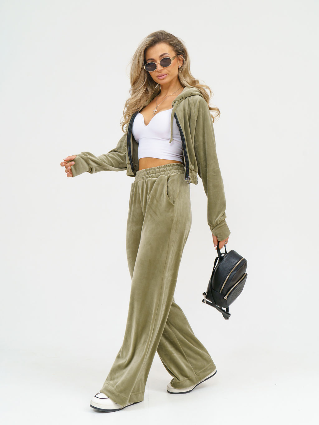 965 Костюм "Св.олива"