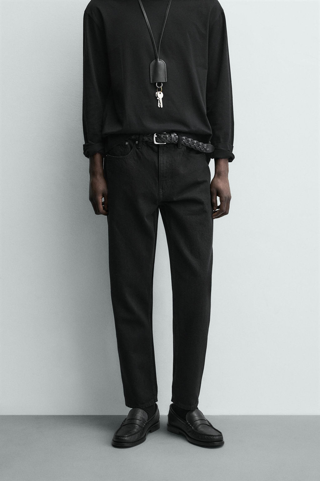 JEANS SLIM TAPERED FIT / Negro - Zara фото 2