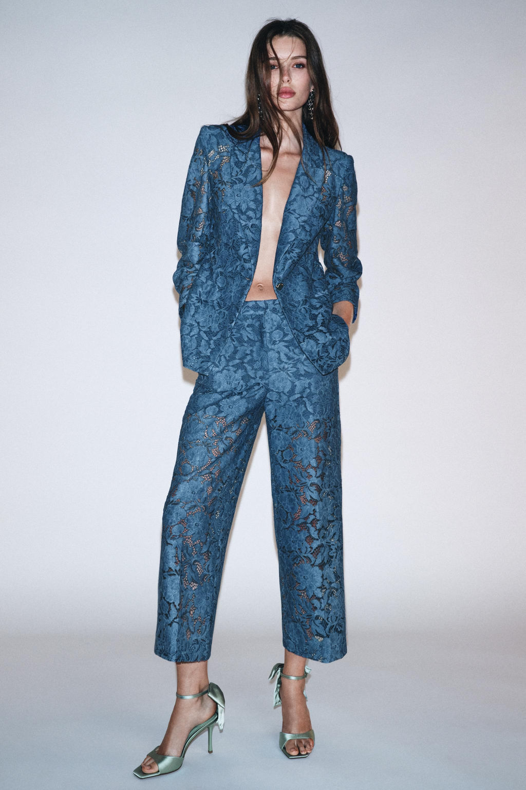MAXI BOW HEELED SANDALS - Zara фото 2