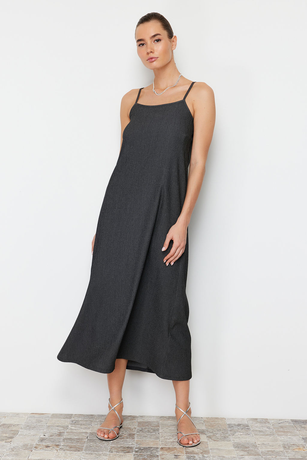 Yag Yesili Duz Midi Ask?l? Shift/Duz Maxi Orme Elbise TWOSS24EL00288 - Trendyolmilla фото 7