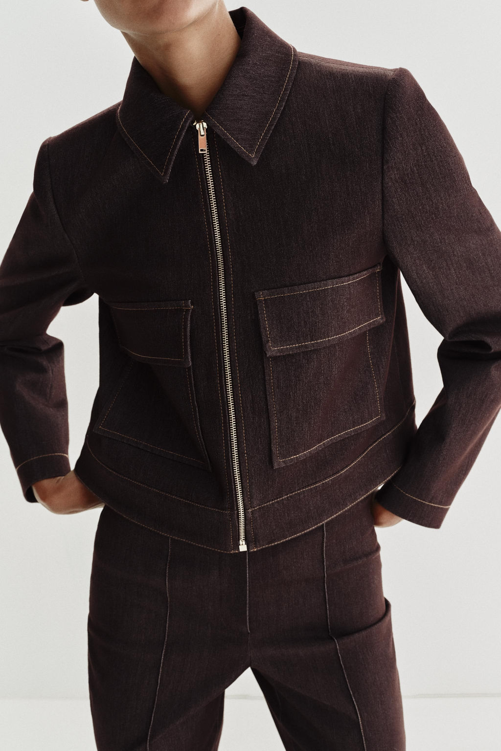 CHAQUETA CORTA BOLSILLOS SOLAPA / Marr?n - Zara фото 6