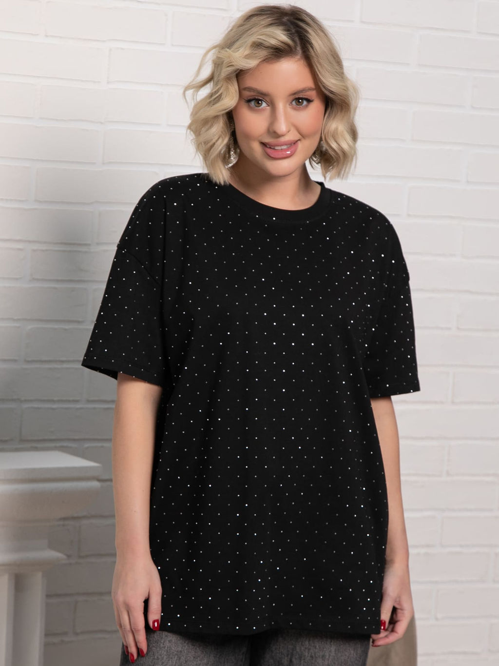 Футболка Ия (черная/стразы) Б15236-4М