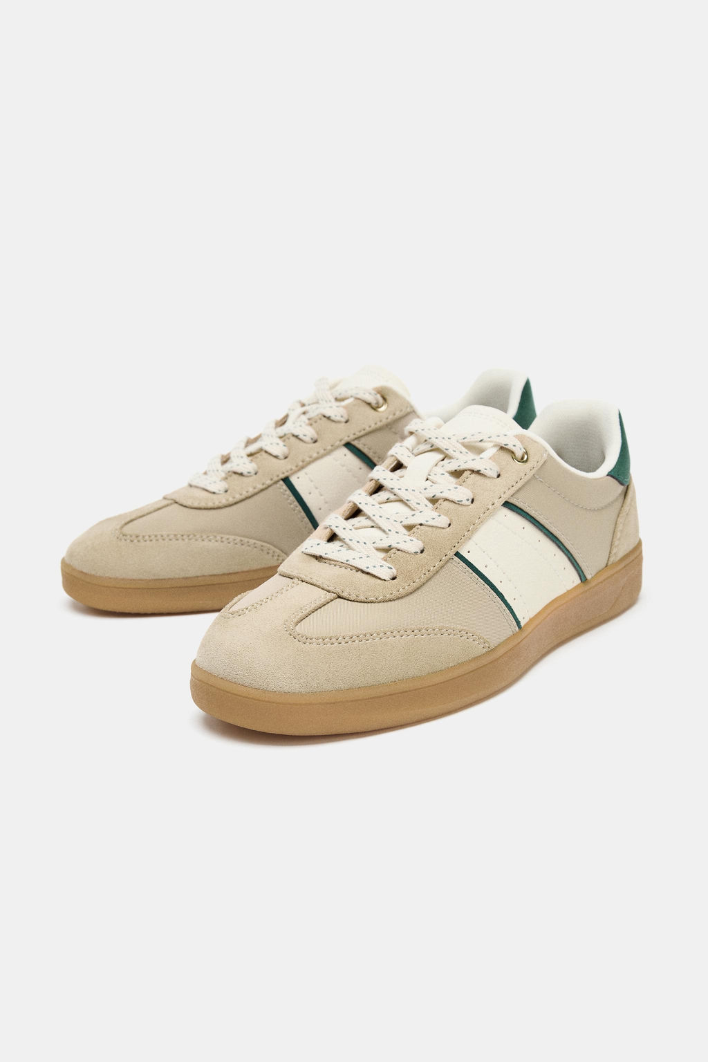 COLOURED SPORTS TRAINERS