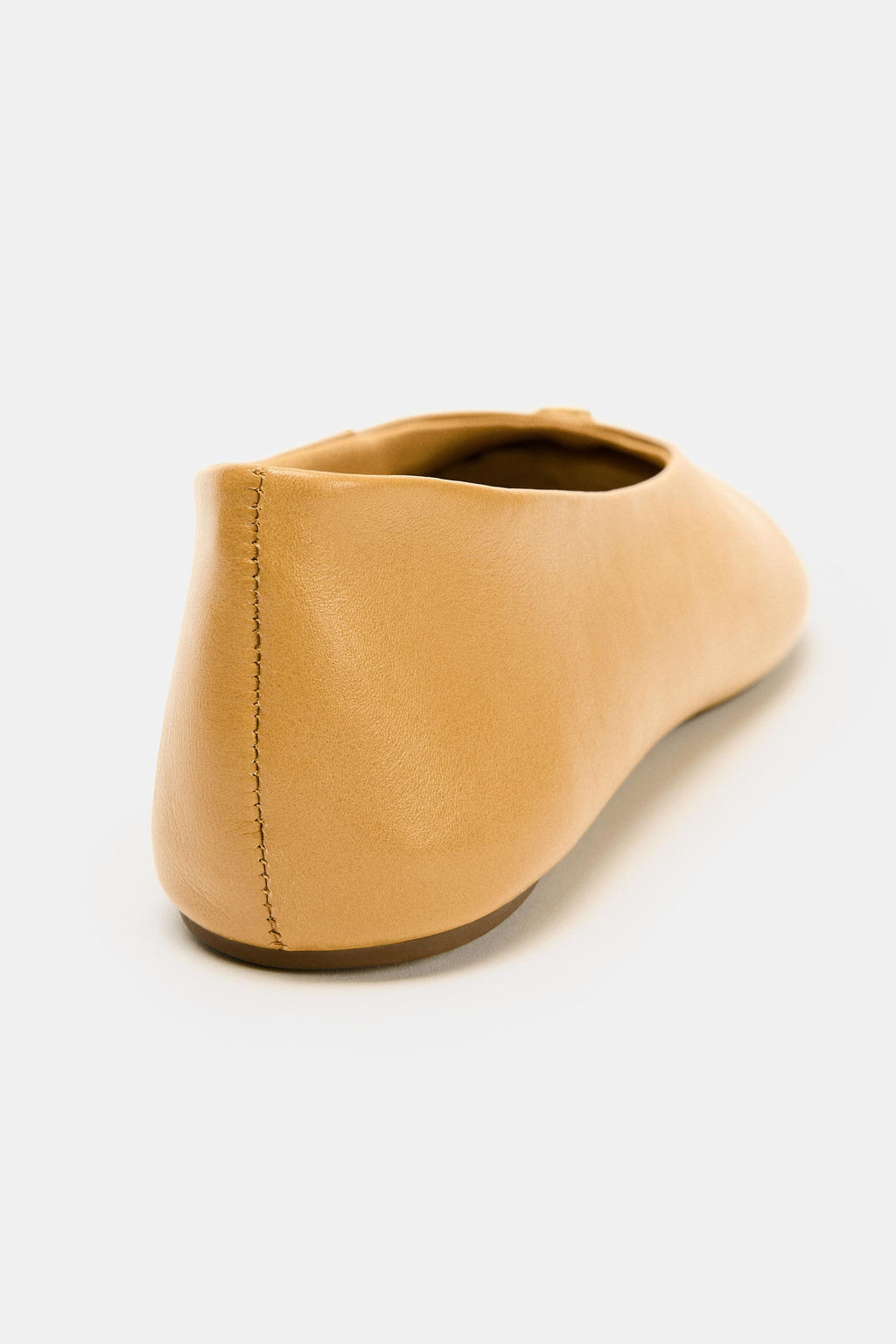 LEATHER BALLET FLATS WITH METAL DETAIL - Zara фото 6