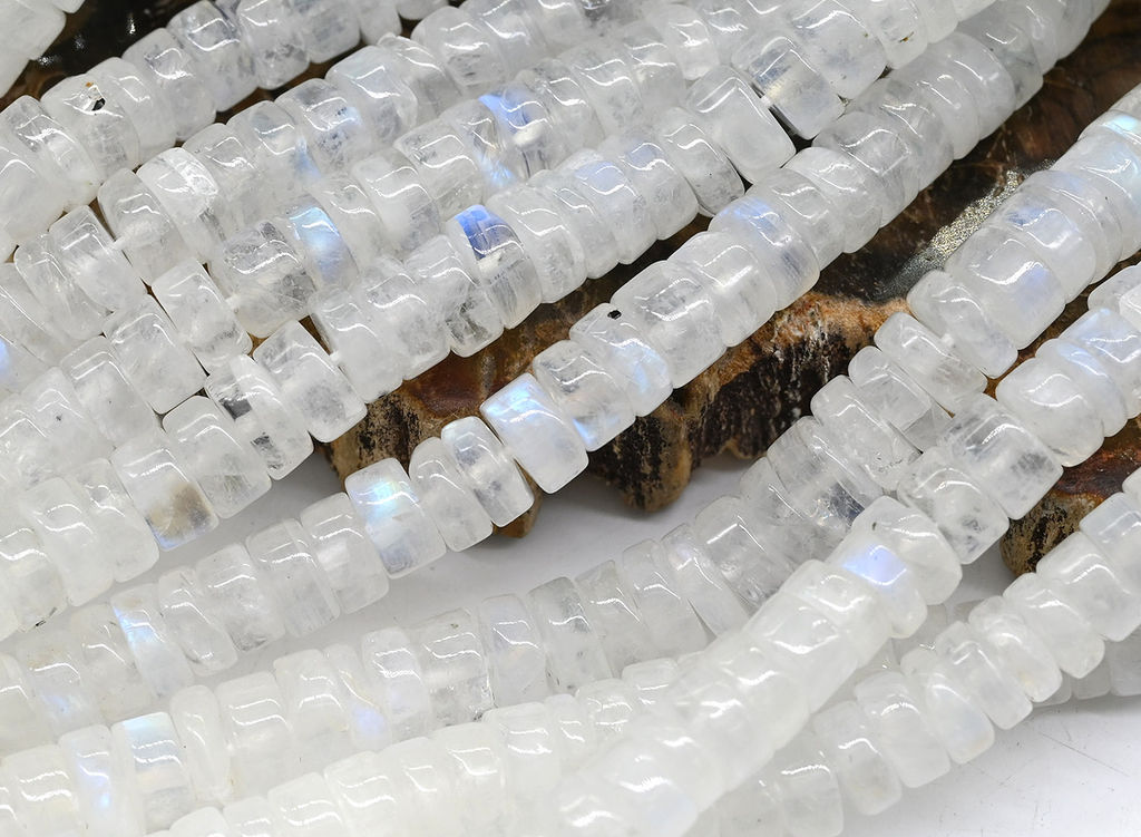 Бусины из натурального лунного камня (адуляр) диски 5,5*3мм, 32см, 130 бусин Радуга камня