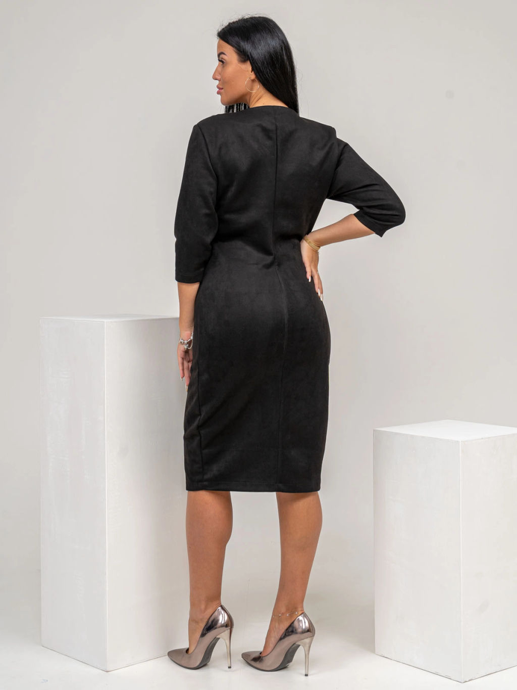 Платье женское, цвет черный