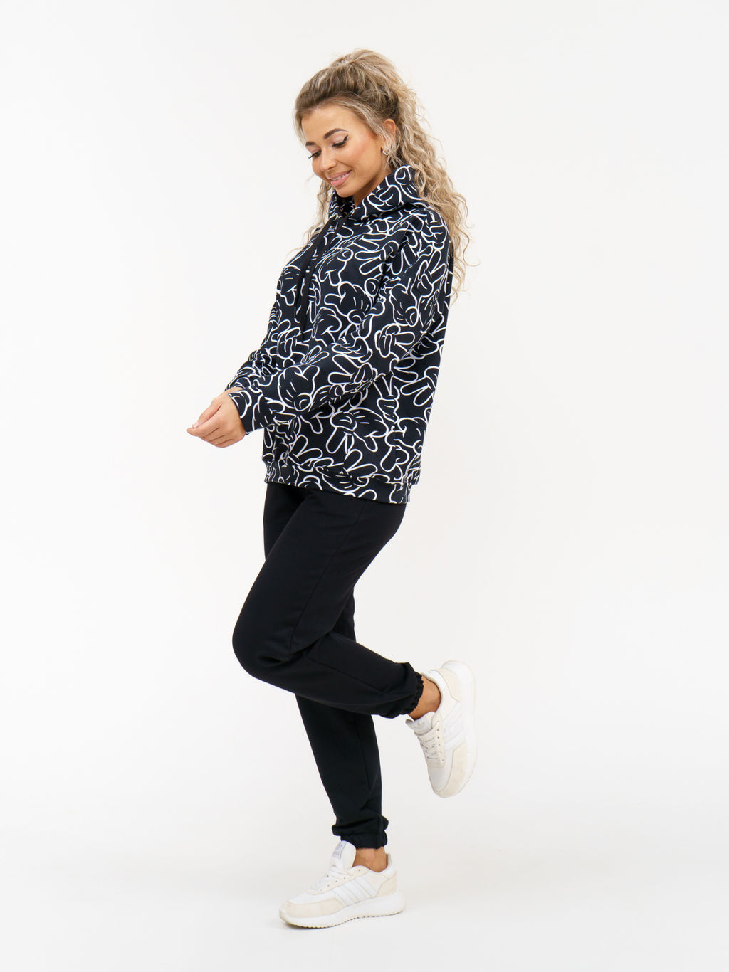 943 Костюм "Черный/микки"