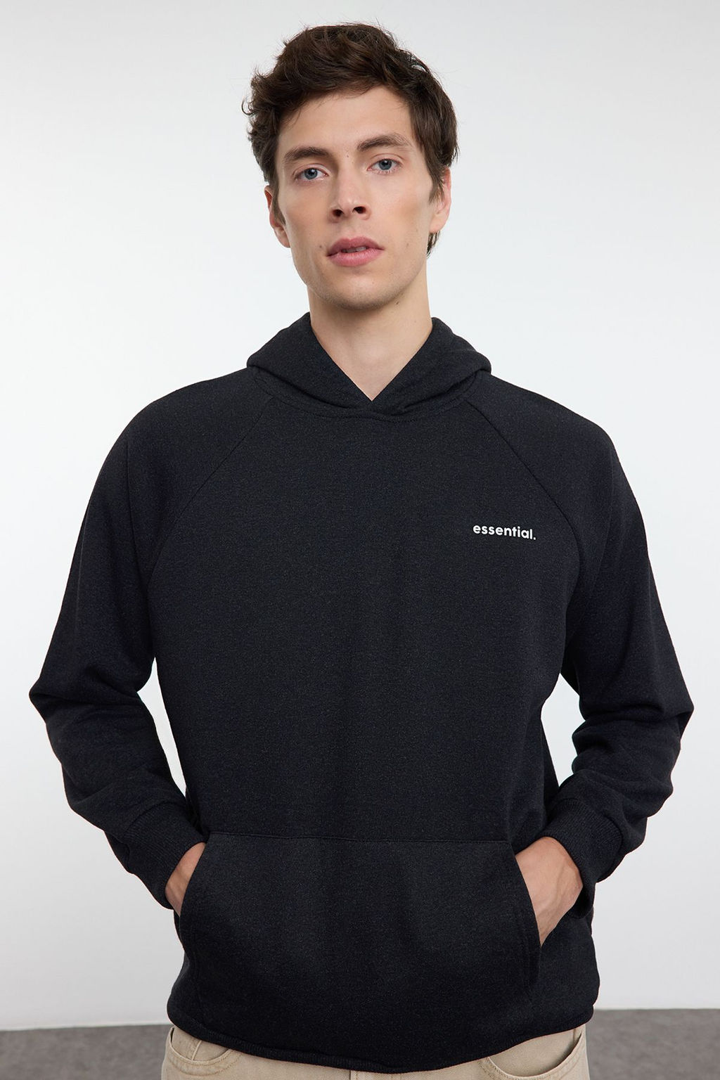 TRENDYOL MAN Bej Unisex Oversize/Genis Kesim Reglan Kol Sloganl? Kapusonlu Sweatshirt TMNAW25SW00156 - Trendyolmilla фото 21