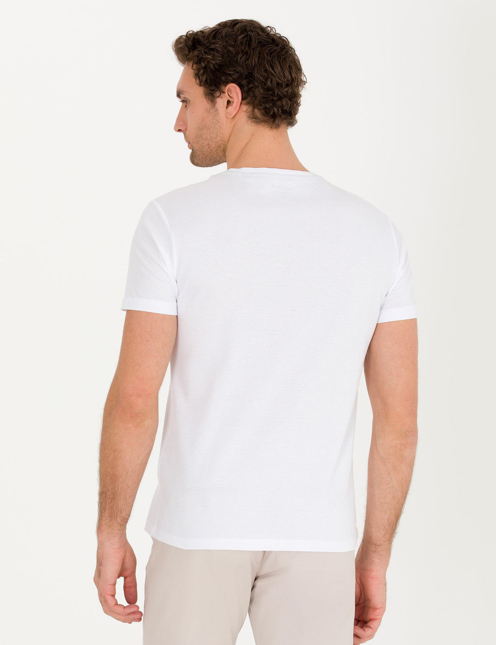 Beyaz Bisiklet Yaka Slim Fit T-Shirt