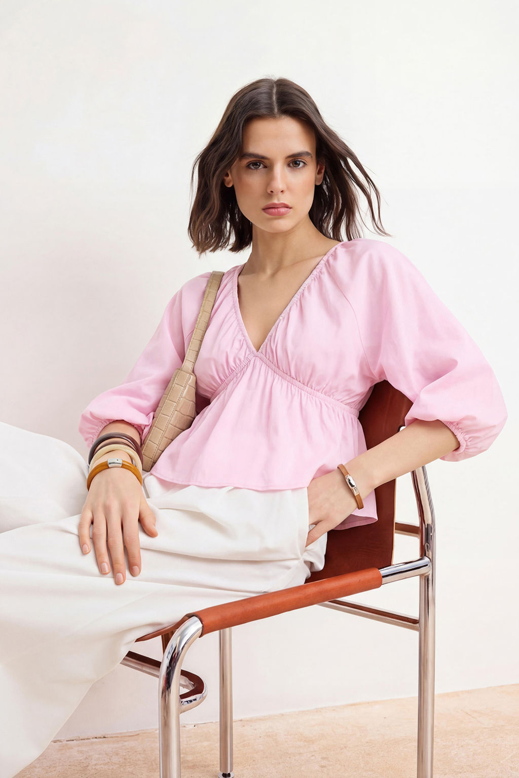 Pembe Lastikli V Yaka Rahat Dokuma Bluz TWOSS26BZ00399