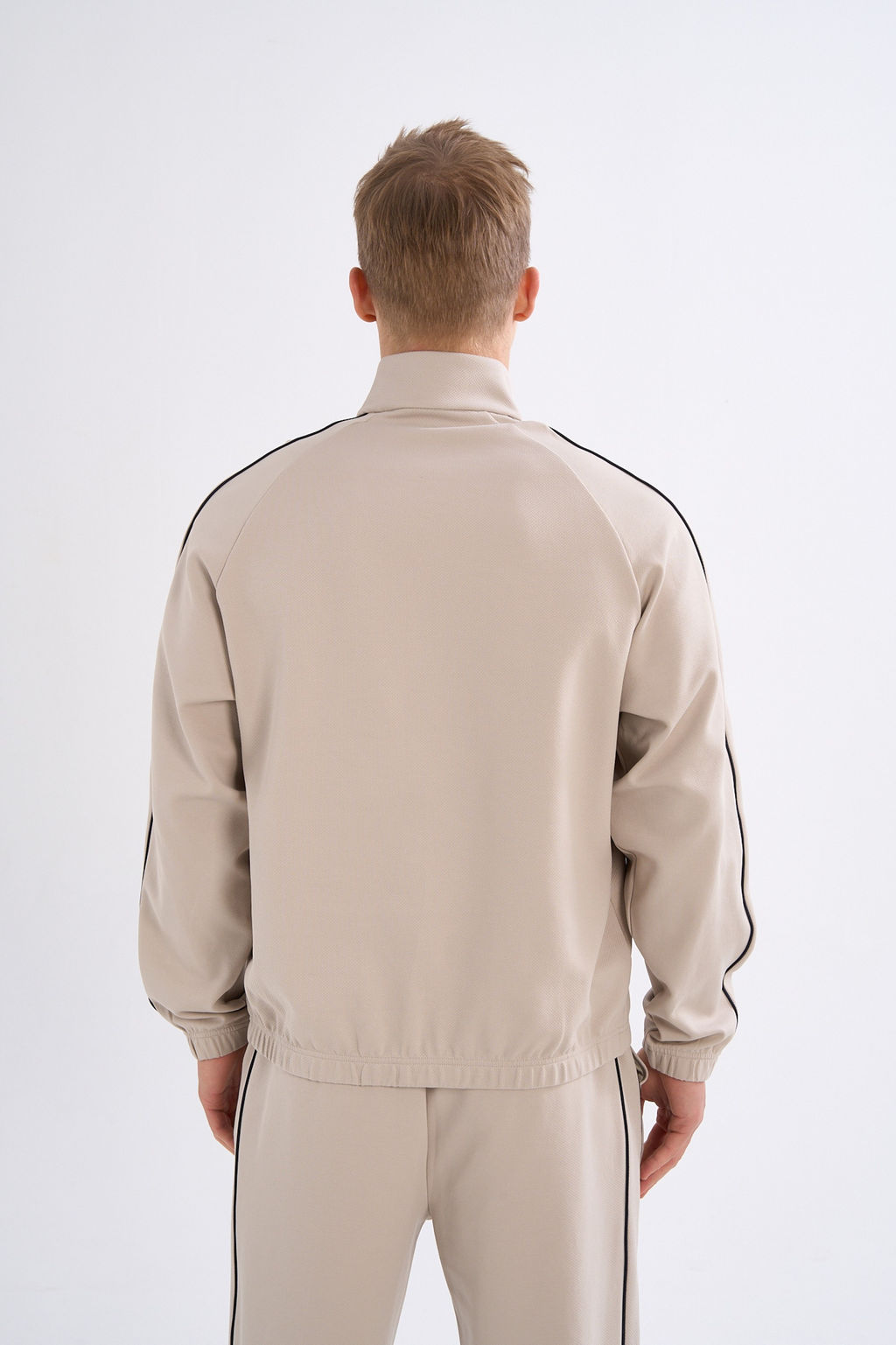 Олимпийка Серый