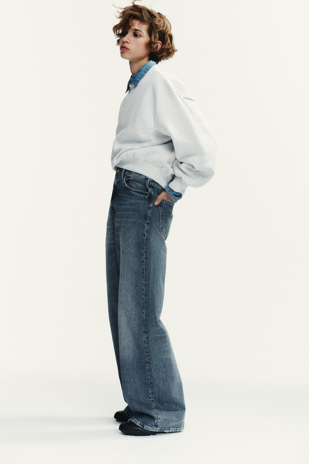 TRF HIGH-WAIST EXTRA WIDE-LEG JEANS - Zara фото 4